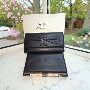 Coach Black Women's Clutch Wallet With  Checkbook Holder